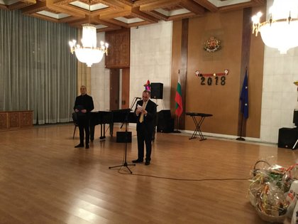 Благотворителен бал в Посолството на Р България в Москва