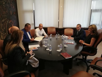 Министър Захариева и Камарата на строителите обсъдиха как дипломацията да помага на сектора