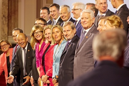 Eкатерина Захариева участва в неформалната среща на външните министри от ЕС, която обсъди ситуацията в Близкия изток