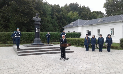 Посланик Кръстин участва в честването на 175 години от рождението на Михаил Скобелев