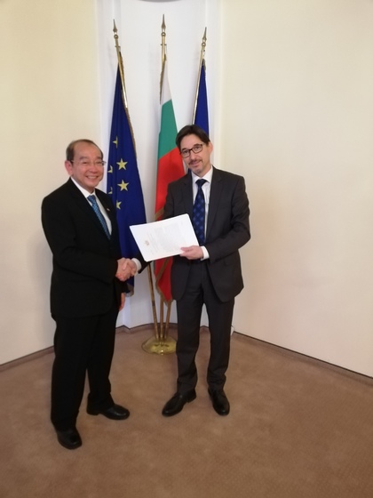 Новият посланик на Тайланд връчи копия на акредитивните си писма