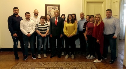 Среща на посланик Любомир Попов със студенти от Стопанска академия „Д.А.Ценов“ - Свищов