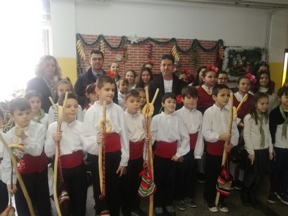 Заместник-министър Георг Георгиев бе гост на коледното тържество на столичното 148 ОУ “Проф. д-р Любомир Милетич“