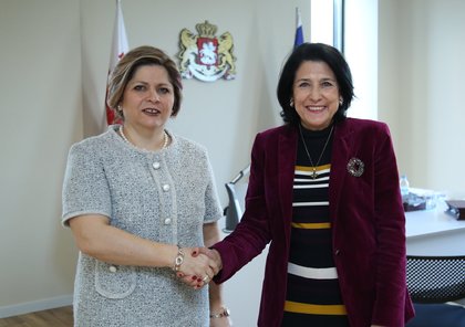 Среща на Посланик Иванова с Президентът на Грузия, г-жа Саломе Зурабишвили