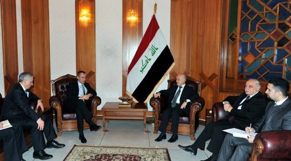 Ирак трябва да показва напредъка си в прехода към демокрация 