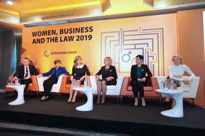 България зае челно място в индекс на Световната банка за правата на жените