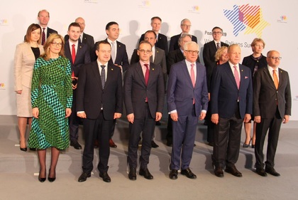 Eкатерина Захариева към колегите си от Берлинския процес: Нека казваме истината на младите хора от Балканите, а не да пренебрегваме общата ни история