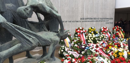 Участие в тържествена церемония в памет на жертвите в концентрационния лагер „Заксенхаузен”