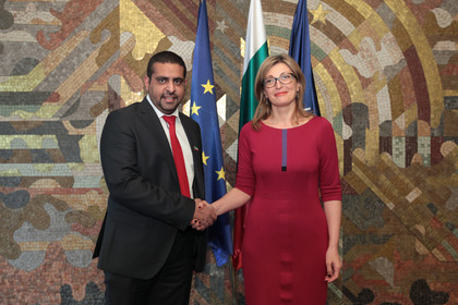 Екатерина Захариева: Имаме огромни възможности за развитие на бизнеса и туризма с Кувейт