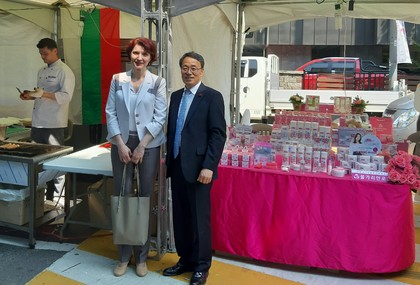 България участва на Петия фестивал на розата в Сеул