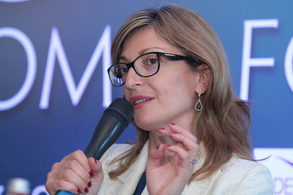 Екатерина Захариева: ЕС няма да реши отвън проблемите на Западните Балкани