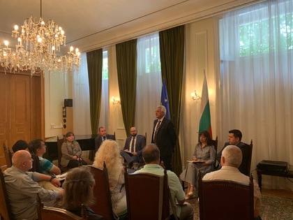 Посланик Марин Райков се срещна с българските медии в Лондон 