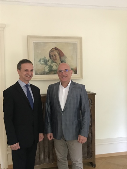 Посланик Найденов се срещна с изпълнителния директор на Българо-Швейцарската търговска камара
