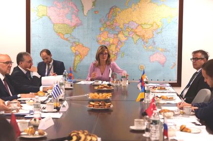 Екатерина Захариева участва в министерска среща на Черноморското икономическо сътрудничество