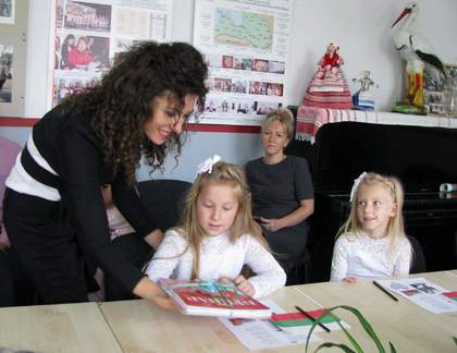 Новото българско неделно училище "Иван Вазов" отвори врати в Рига, Латвия