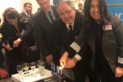 Ms. Maya Hristova, Consul General of the Republic of Bulgaria in New York, participated as a special guest at the Hanukkah celebration 