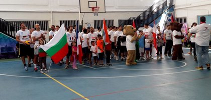 Отборът по волейбол на българската общност в Кувейт спечели турнир