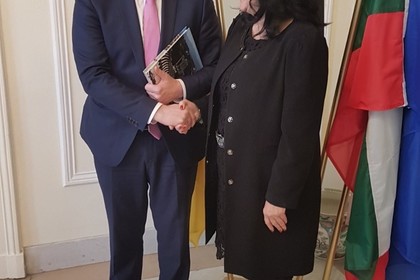 Посланик Мая Добрева се срещна с  Оливие Шмит, губернатор на провинция Люксембург