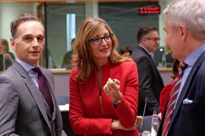 ЕС стартира нова операция за прилагане на оръжейното ембарго спрямо Либия