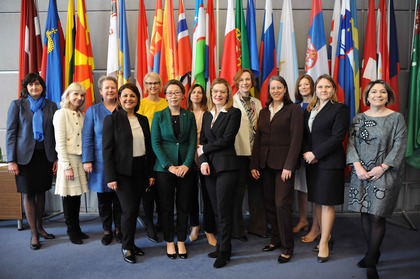 Равнопоставеността на жените изисква обща мобилизация на усилия и ресурси, заявиха жените посланици пред Постоянния съвет на ОССЕ 