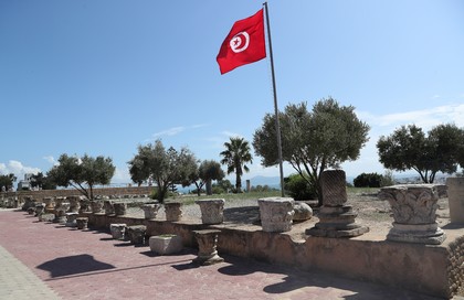 Пътуващите от България за Тунис граждани задължително трябва да представят отрицателен PCR тест