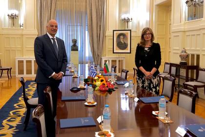 Посещение на вицепремиера и министър на външните работи Екатерина Захариева в Атина