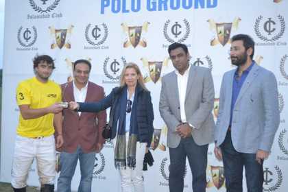 The Chargé d’Affaires a.i. of the Embassy in Islamabad Alexandrina Guigova presented the awards and the cup to the winners of polo tournament