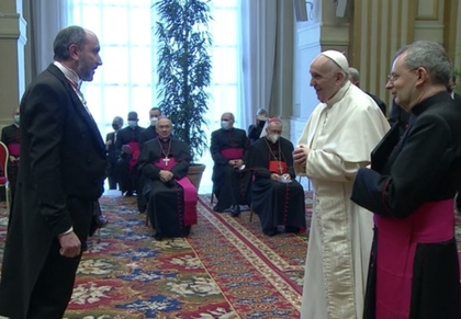Папа Франциск изпрати поздрав за България, българските власти и българския народ