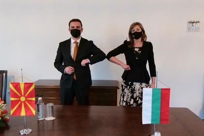Екатерина Захариева прие външния министър на Република Северна Македония
