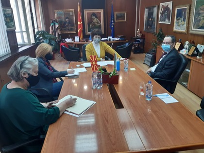 Среща на посланика ни в Република Северна Македония Ангел Ангелов с министъра на културата Ирена Стефоска