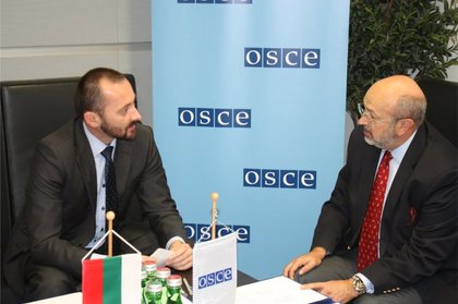 Подписване на Протокол към меморандума по линия на ОССЕ за  унищожаване на излишни за БА количества ракетни горива и окислители