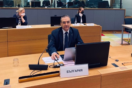 България подкрепя цифровия зелен сертификат за улесняване на свободното движение