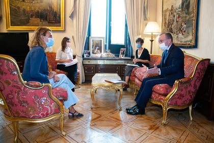 Посланик Алексей Андреев се срещна с председателя на Конгреса на депутатите на Испания Меритчел Батет