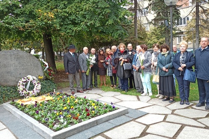 Поклонение пред гроба на Иван Вазов