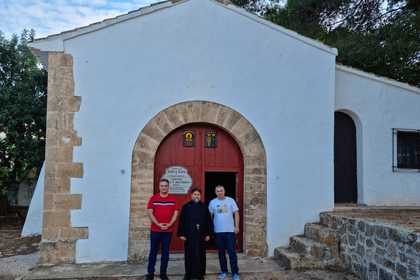 Генералният консул на Република България във Валенсия и завеждащият консулската служба посетиха българската църква в Дения