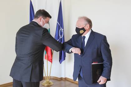 Министър Светлан Стоев прие посланика на Великобритания Роб Диксън