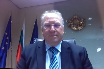 Министър Светлан Стоев отправи приветствие към участниците в бизнес семинар, посветен на 65 г. дипломатически отношения между България и Индонезия