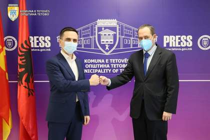 Посланик Ангелов посети Тетово и проведе среща с новоизбрания кмет 