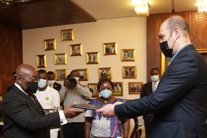 Ambassador Yordanov presented his credentials to the President of Ghana