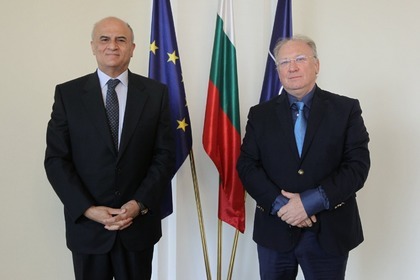 Minister Stoev received the Ambassador of Greece Dimitris Chronopoulos 