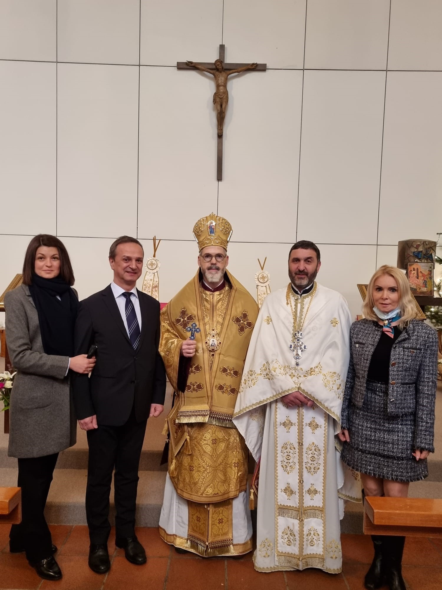 Посланик Ради Найденов заедно с българската общност участва в Света Архиерейска литургия във Веве