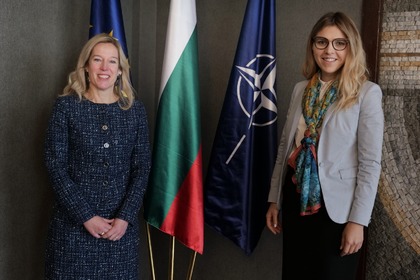 Заместник-министър Велислава Петрова прие представителя на УНИЦЕФ за България, г-жа Кристина де Бройн