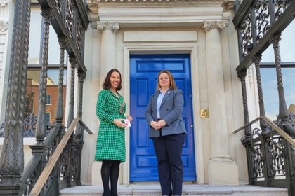 Посланик Гергана Караджова се срещна с кмета на Дъблин, Алисън Гилианд