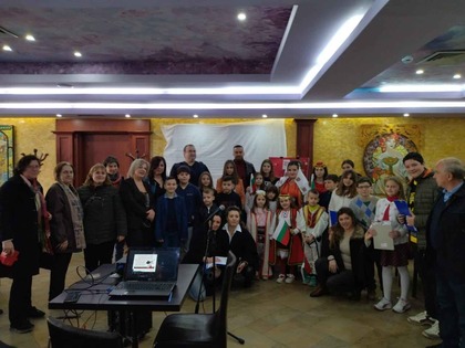 Празник на мартеницата в Неделното училище „Христо Ботев“ в Тирана
