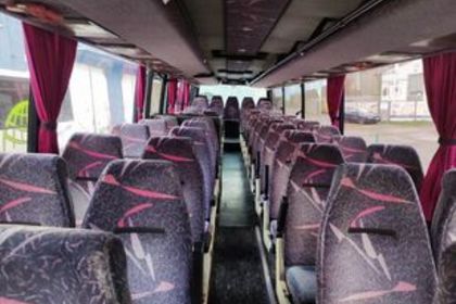 МВнР на Република България организира редовни автобусни линии за извозване на бесарабските българи