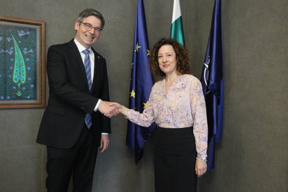 Заместник-министър Димитрова прие посланика на Нидерландия Симон Ван Дер Бург