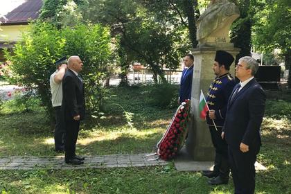 Отбелязване в Букурещ на Деня на Христо Ботев и на загиналите за свободата и независимостта на България 