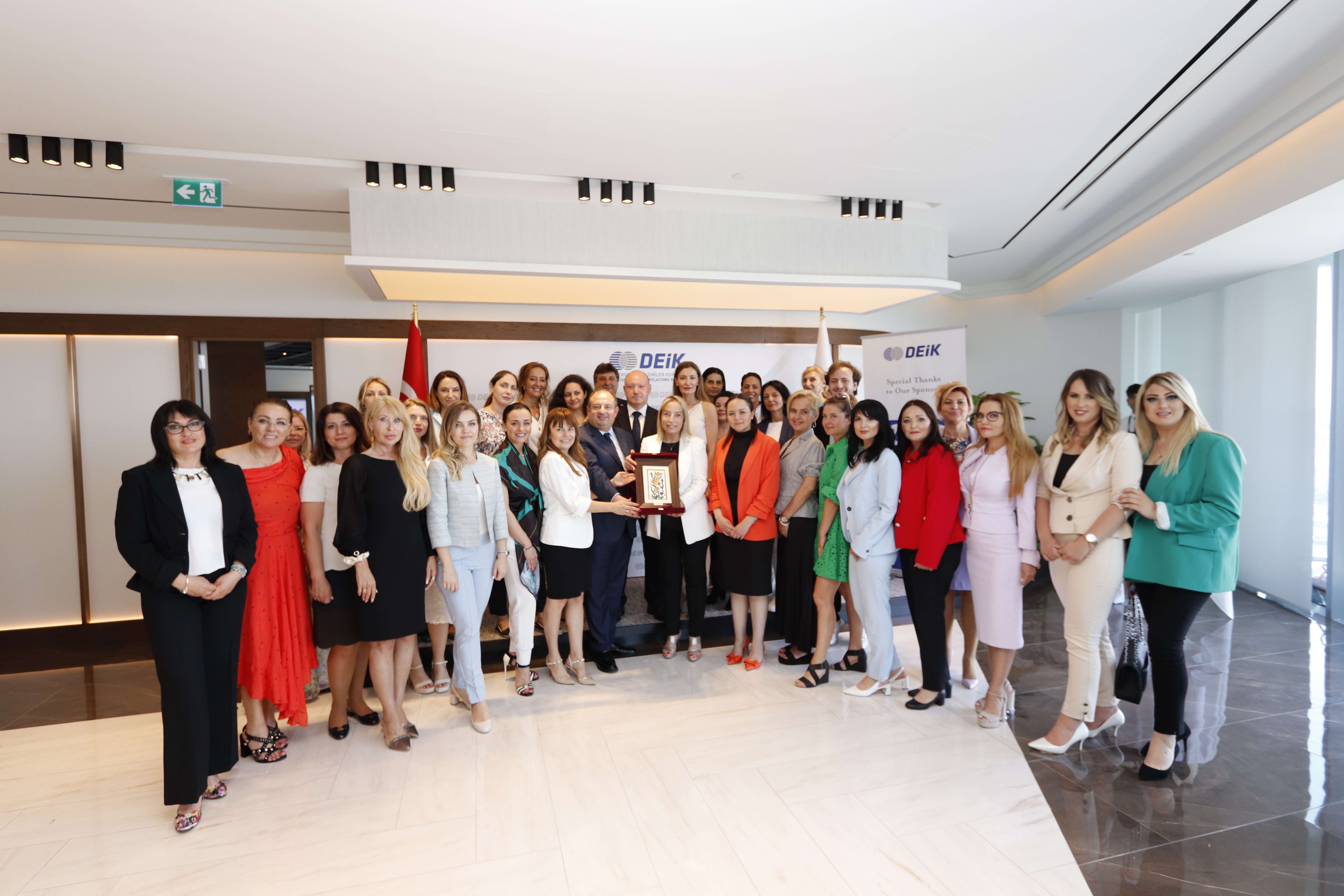 Представяне на турския офис на Business Lady International Club