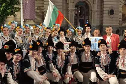 Международният фолклорен и музикален фестивал FIDAF„BELGRADE AWARD 2022" се проведе в Белград