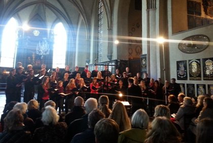 Българска фолклорна група участва в тържествен концерт на Студентския хор към Кралския технически факултет в Стокхолм